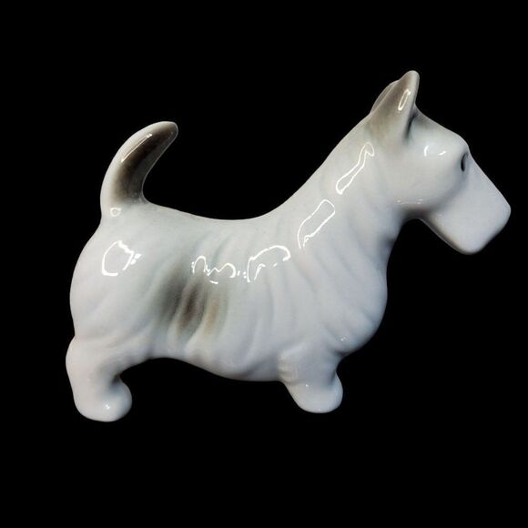 Vintage Scottish Terrier Porcelain Figurine - Picture 3 of 10